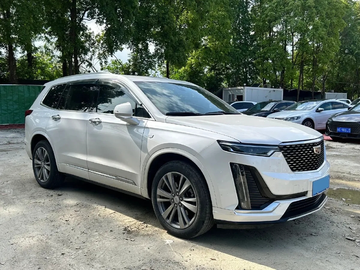 2021 Cadillac XT6 2.0T 237HP L4 9AT,autocango,china used car exporter,china ev exporter,chinese used car exporter,chinese used ev exporter