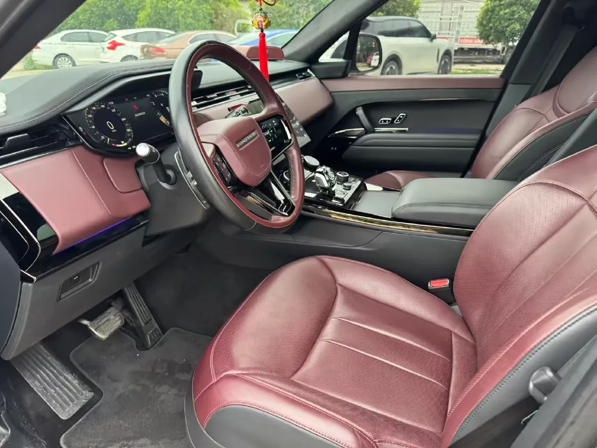 2023 Land Rover Range Rover Sport 3.0T 400HP L6 8AT,autocango,china used car exporter,china ev exporter,chinese used car exporter,chinese used ev exporter