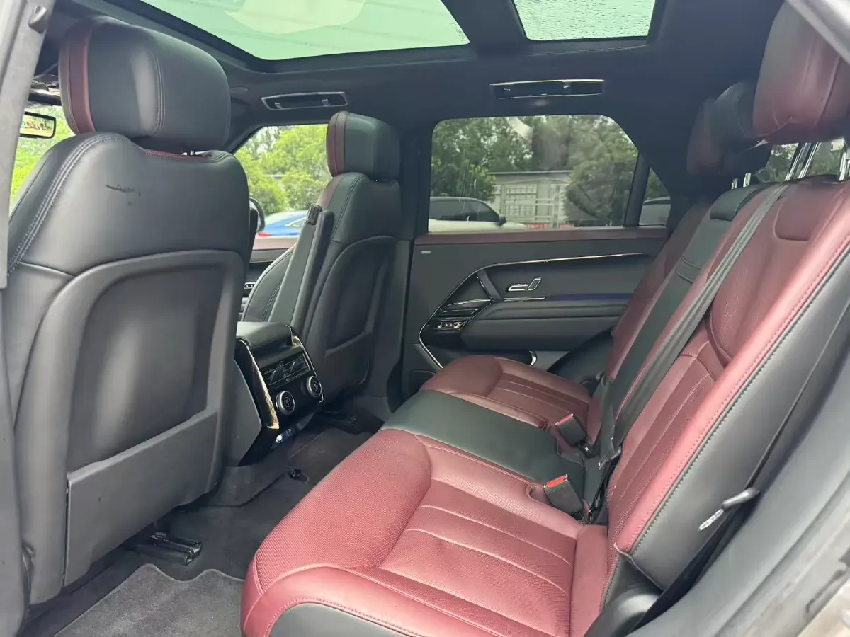 2023 Land Rover Range Rover Sport 3.0T 400HP L6 8AT,autocango,china used car exporter,china ev exporter,chinese used car exporter,chinese used ev exporter