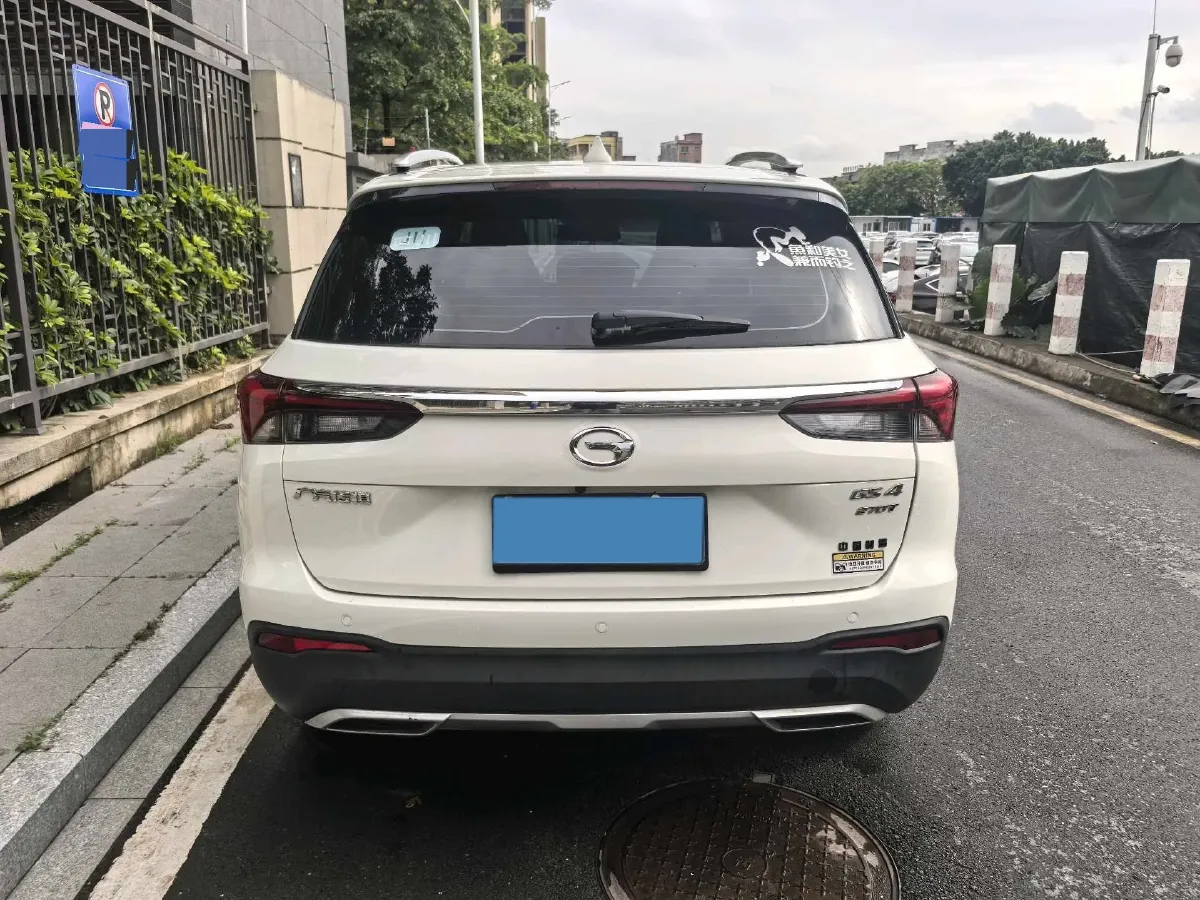 2021 GAC Trumpchi GS4 1.5T 169HP L4 6AT,autocango,china used car exporter,china ev exporter,chinese used car exporter,chinese used ev exporter