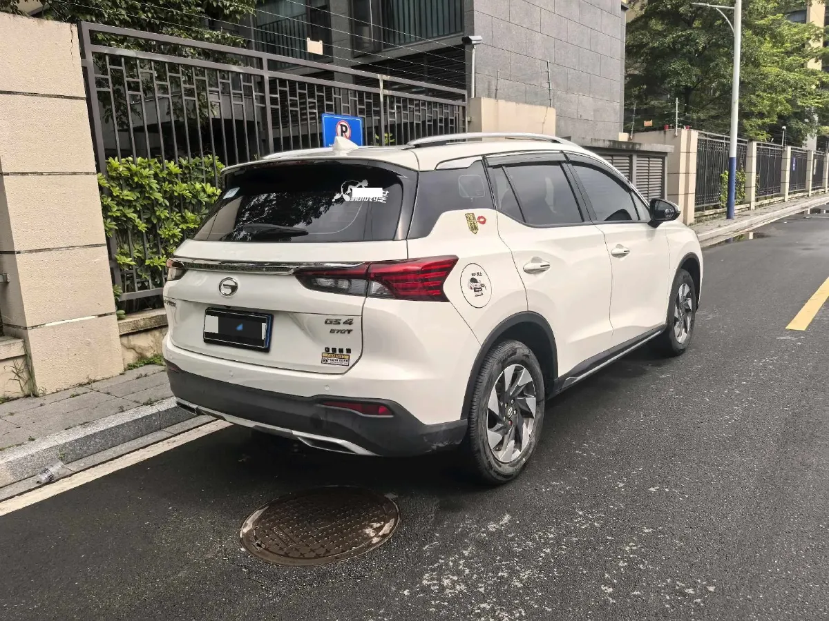 2021 GAC Trumpchi GS4 1.5T 169HP L4 6AT,autocango,china used car exporter,china ev exporter,chinese used car exporter,chinese used ev exporter