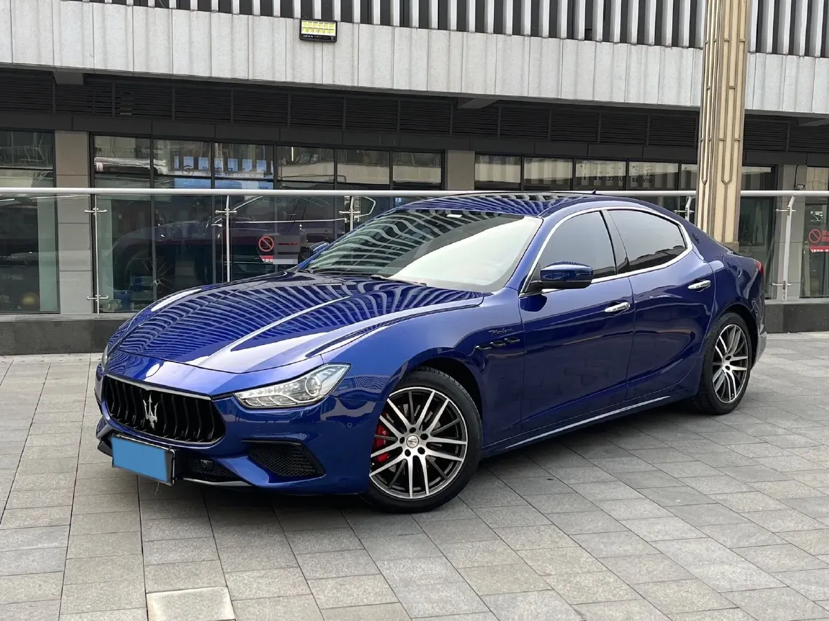 2021 Maserati Ghibli 3.0T 350HP V6 8AT,autocango,china used car exporter,china ev exporter,chinese used car exporter,chinese used ev exporter