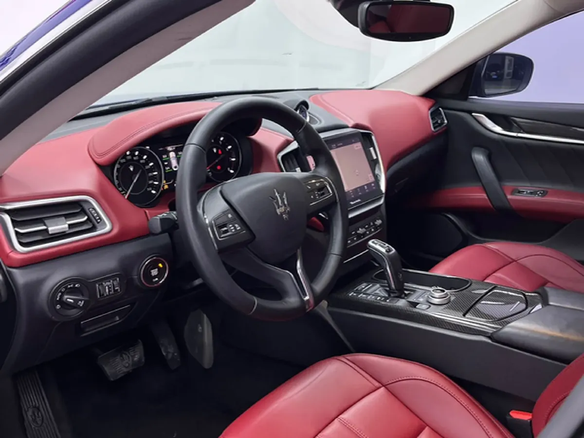 2021 Maserati Ghibli 3.0T 350HP V6 8AT,autocango,china used car exporter,china ev exporter,chinese used car exporter,chinese used ev exporter