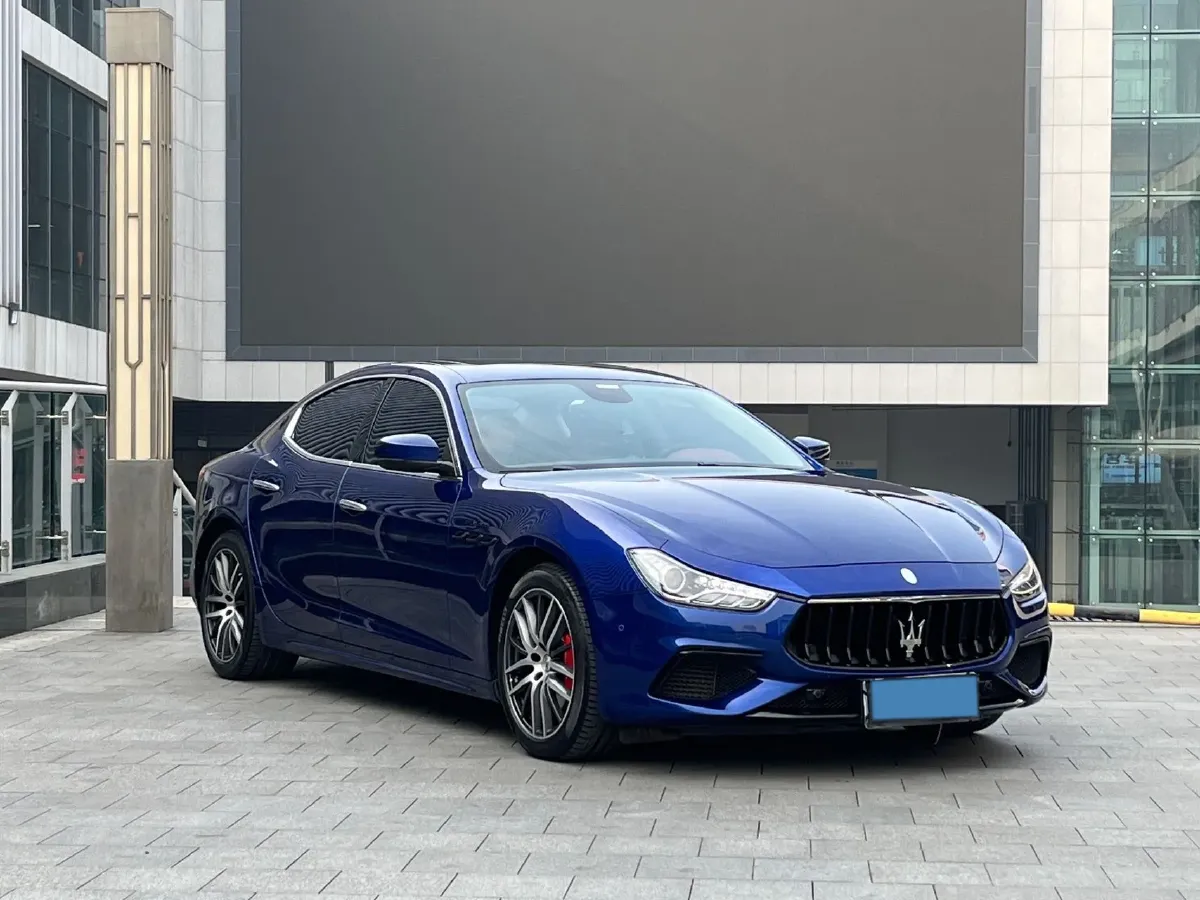 2021 Maserati Ghibli 3.0T 350HP V6 8AT,autocango,china used car exporter,china ev exporter,chinese used car exporter,chinese used ev exporter