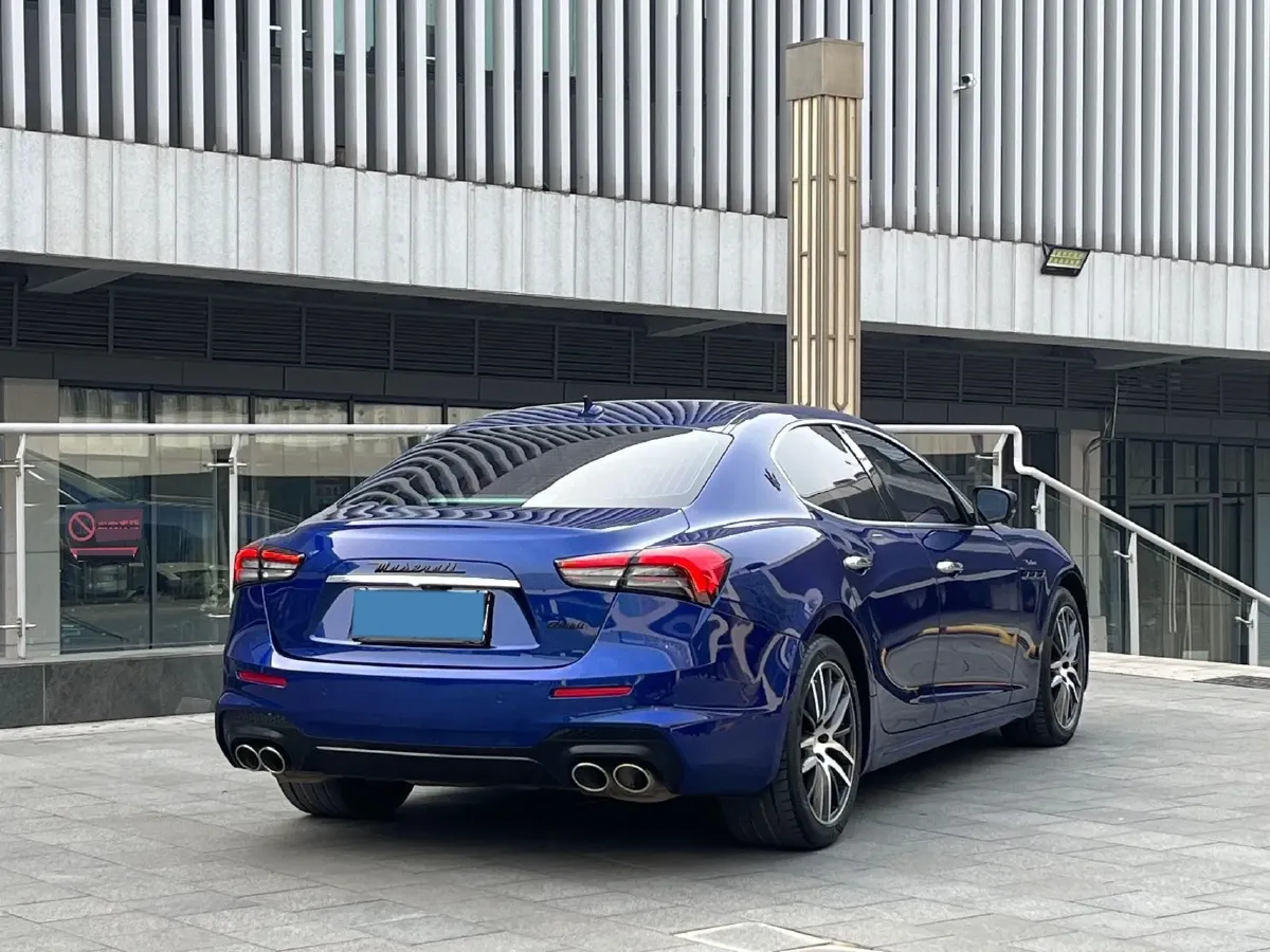 2021 Maserati Ghibli 3.0T 350HP V6 8AT,autocango,china used car exporter,china ev exporter,chinese used car exporter,chinese used ev exporter