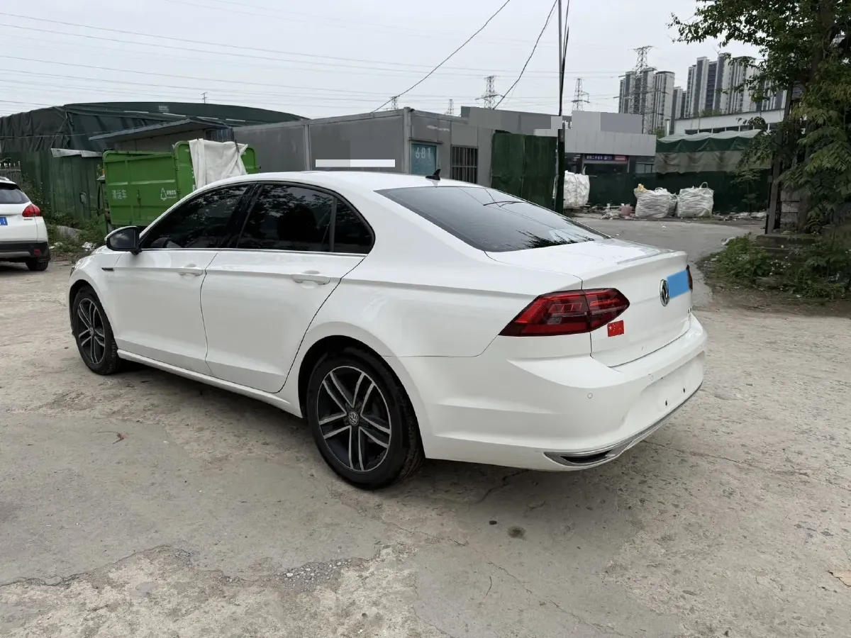 2019 Volkswagen Passat 1.4T 150HP L4 7DCT,autocango,china used car exporter,china ev exporter,chinese used car exporter,chinese used ev exporter