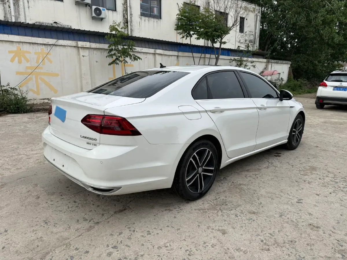 2019 Volkswagen Passat 1.4T 150HP L4 7DCT,autocango,china used car exporter,china ev exporter,chinese used car exporter,chinese used ev exporter