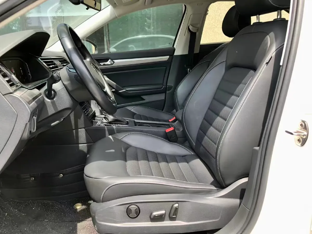 2021 Volkswagen Lamando 1.4T 150HP L4 7DCT,autocango,china used car exporter,china ev exporter,chinese used car exporter,chinese used ev exporter