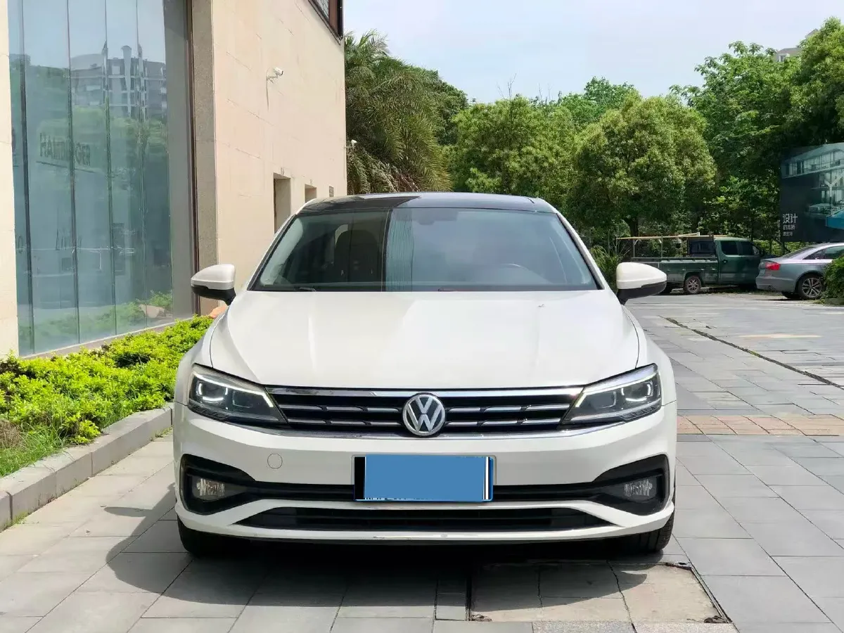 2021 Volkswagen Lamando 1.4T 150HP L4 7DCT,autocango,china used car exporter,china ev exporter,chinese used car exporter,chinese used ev exporter