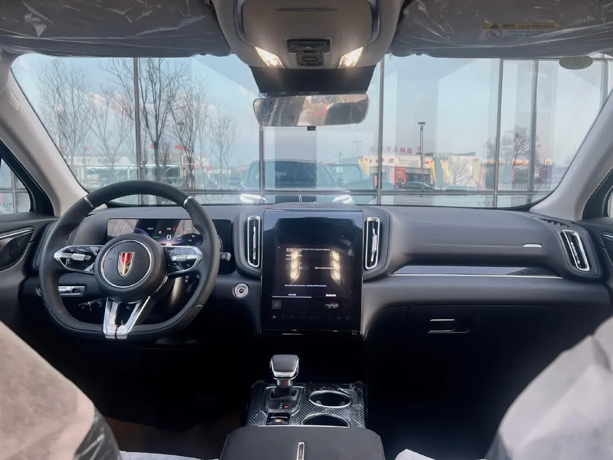 2024 HongQi HS3 1.5T 169HP L4 1DHT PHEV 18.4KWH,autocango,china used car exporter,china ev exporter,chinese used car exporter,chinese used ev exporter