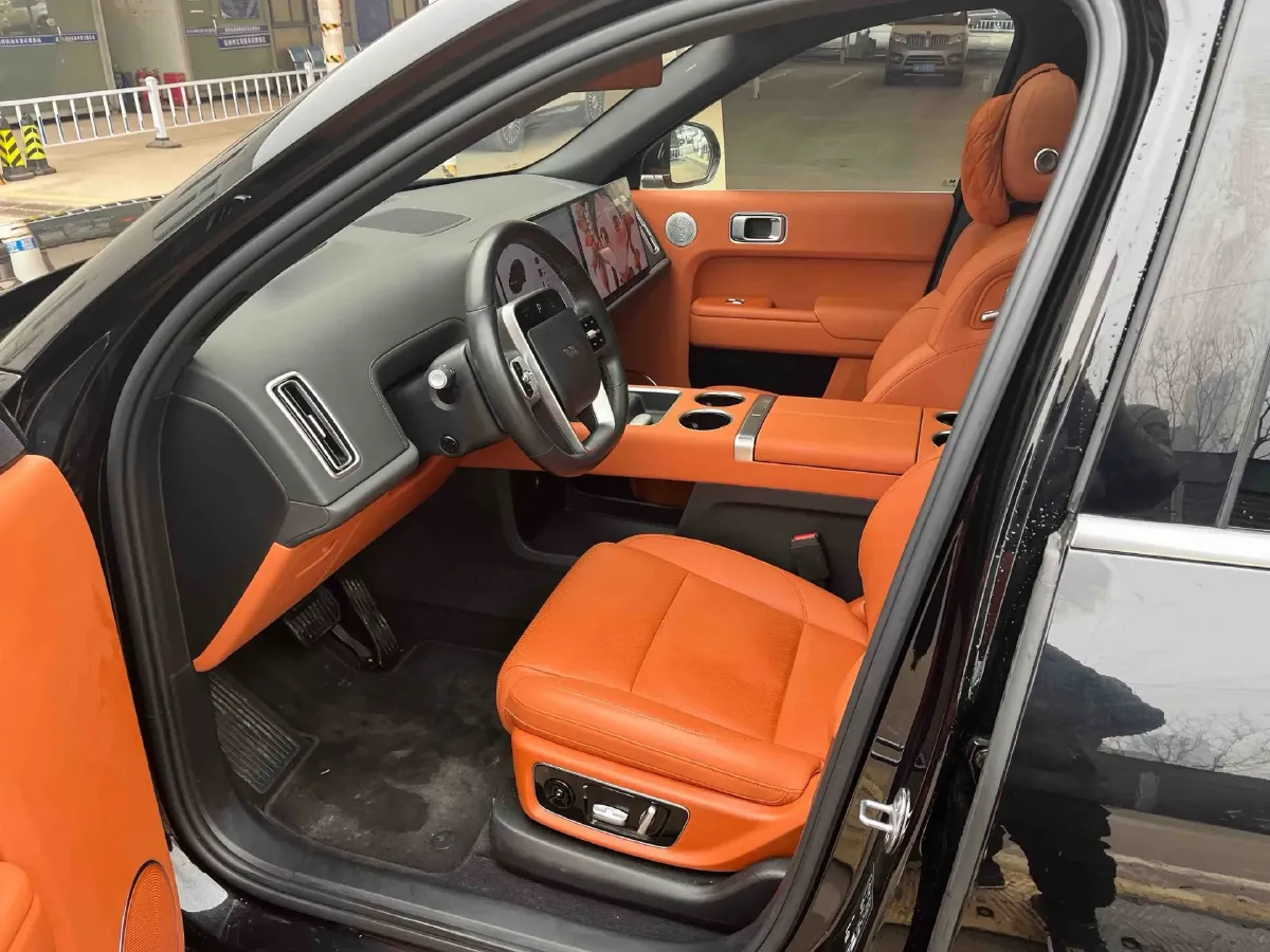 2024 Toyota Granvia 2.5L 189HP L4 E-CVT Hybrid,autocango,china used car exporter,china ev exporter,chinese used car exporter,chinese used ev exporter