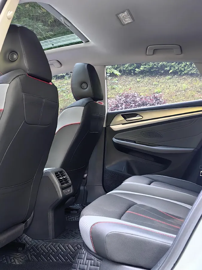 2025 Volkswagen Lamando 1.4T 150HP L4 7DCT,autocango,china used car exporter,china ev exporter,chinese used car exporter,chinese used ev exporter