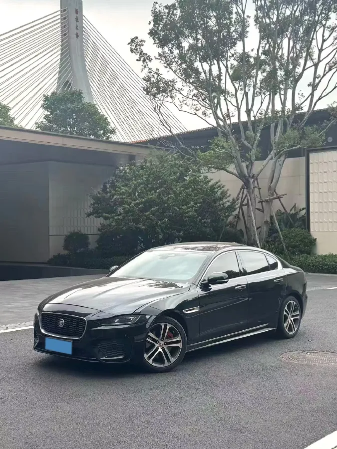 2021 Jaguar XEL 2.0T 250HP L4 8AT,autocango,china used car exporter,china ev exporter,chinese used car exporter,chinese used ev exporter