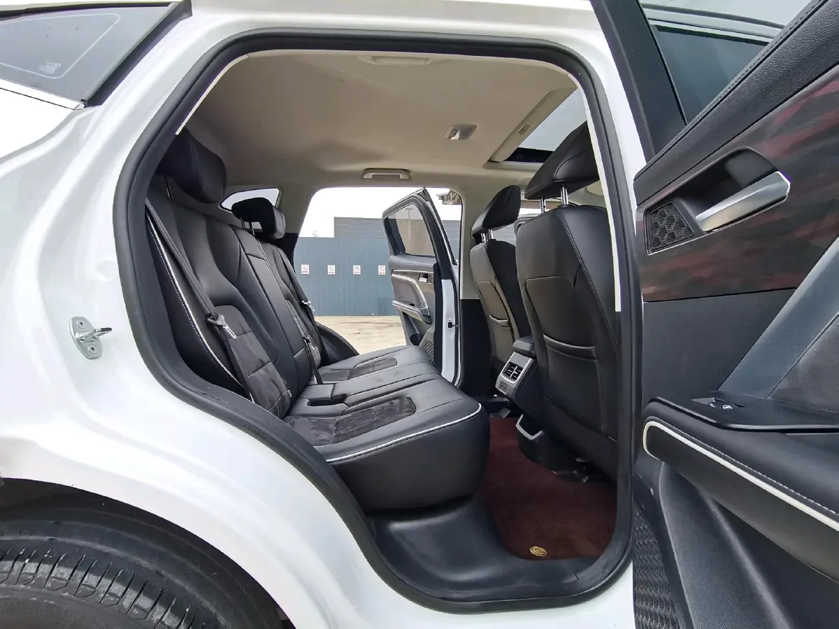 2023 Haval H6 1.5T 150HP L4 7DCT,autocango,china used car exporter,china ev exporter,chinese used car exporter,chinese used ev exporter