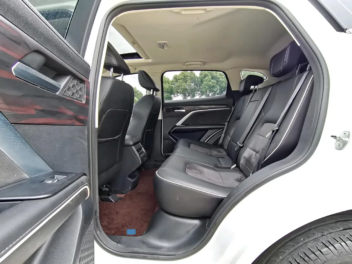 2023 Haval H6 1.5T 150HP L4 7DCT,autocango,china used car exporter,china ev exporter,chinese used car exporter,chinese used ev exporter