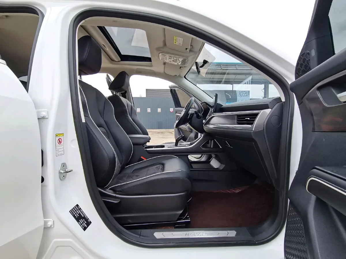 2023 Haval H6 1.5T 150HP L4 7DCT,autocango,china used car exporter,china ev exporter,chinese used car exporter,chinese used ev exporter