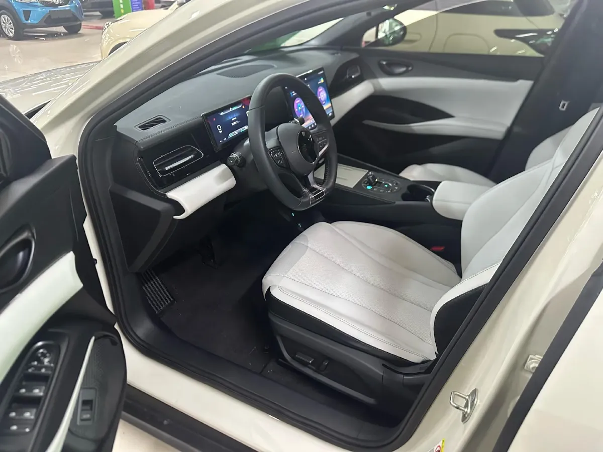 2024 BYD Seal 06 1.5L 101HP L4 E-CVT PHEV 15.87KWH,autocango,china used car exporter,china ev exporter,chinese used car exporter,chinese used ev exporter