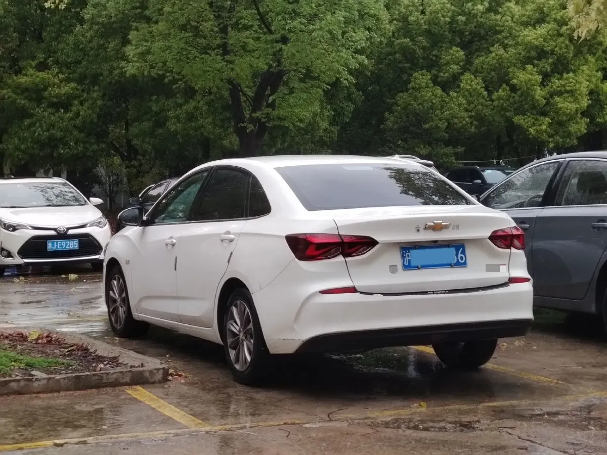 2020 Chevrolet Monza 1.5L 113HP L4 6AT,autocango,china used car exporter,china ev exporter,chinese used car exporter,chinese used ev exporter