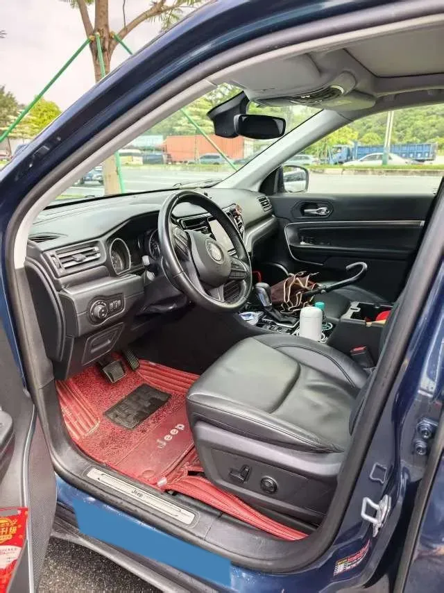 2018 Jeep Grand Commander 2.0T 265HP L4 9AT,autocango,china used car exporter,china ev exporter,chinese used car exporter,chinese used ev exporter