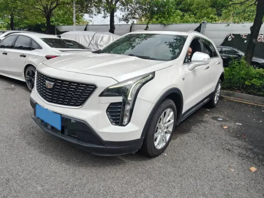 2018 Cadillac XT4 2.0T 241HP L4 9AT,autocango,china used car exporter,china ev exporter,chinese used car exporter,chinese used ev exporter