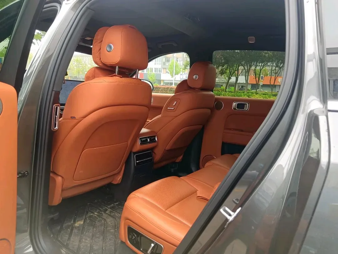 2023 Li L7 Range Extended 154HP REEV 40.9KWH,autocango,china used car exporter,china ev exporter,chinese used car exporter,chinese used ev exporter