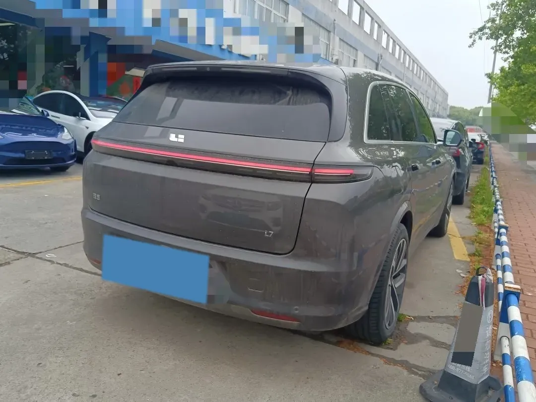 2023 Li L7 Range Extended 154HP REEV 40.9KWH,autocango,china used car exporter,china ev exporter,chinese used car exporter,chinese used ev exporter
