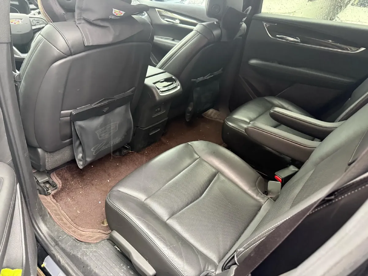 2020 Cadillac XT6 2.0T 241HP L4 9AT,autocango,china used car exporter,china ev exporter,chinese used car exporter,chinese used ev exporter