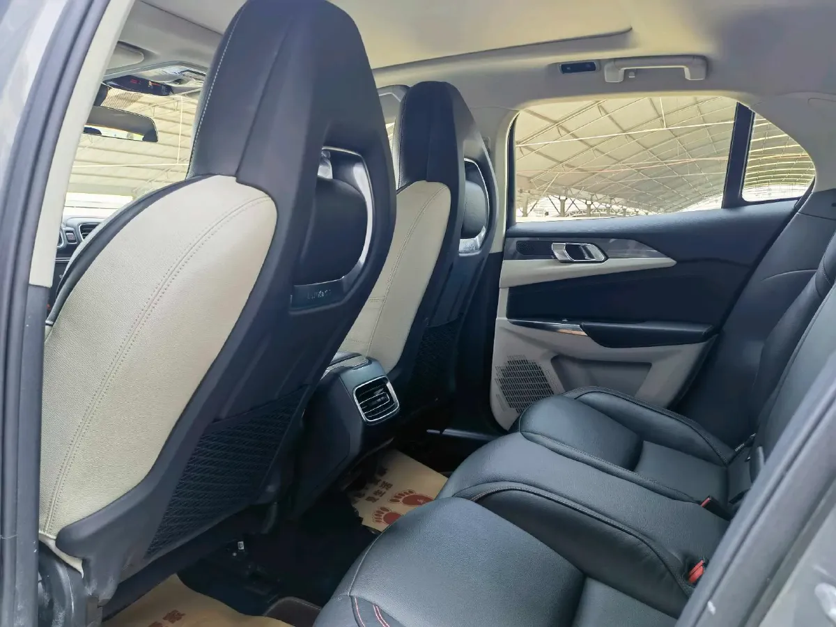 2018 Geely Emgrand GT 1.5T 180HP L3 7DCT,autocango,china used car exporter,china ev exporter,chinese used car exporter,chinese used ev exporter