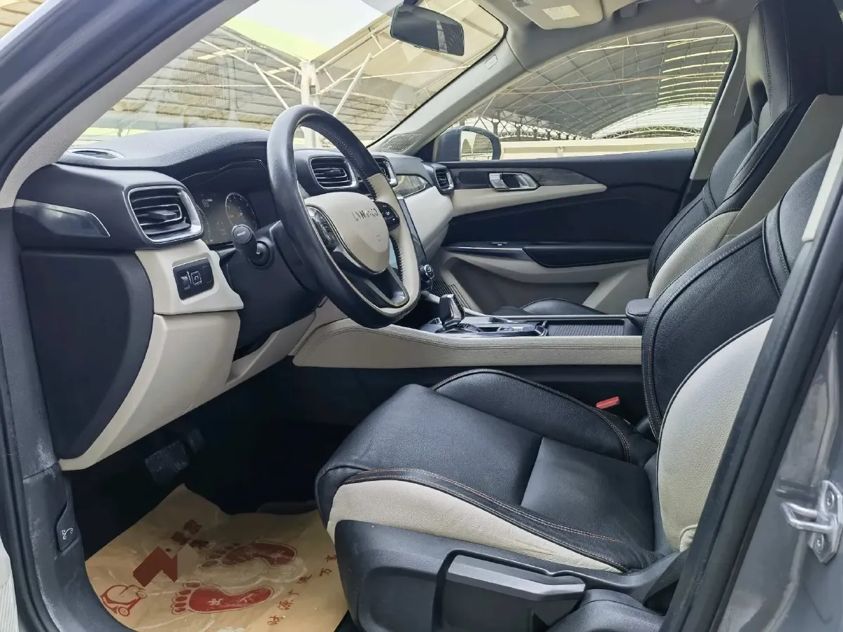 2018 Geely Emgrand GT 1.5T 180HP L3 7DCT,autocango,china used car exporter,china ev exporter,chinese used car exporter,chinese used ev exporter