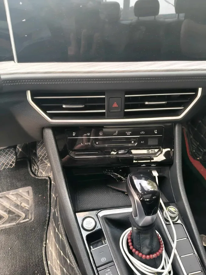 2023 Volkswagen Sagitar 1.5T 160HP L4 7DCT,autocango,china used car exporter,china ev exporter,chinese used car exporter,chinese used ev exporter