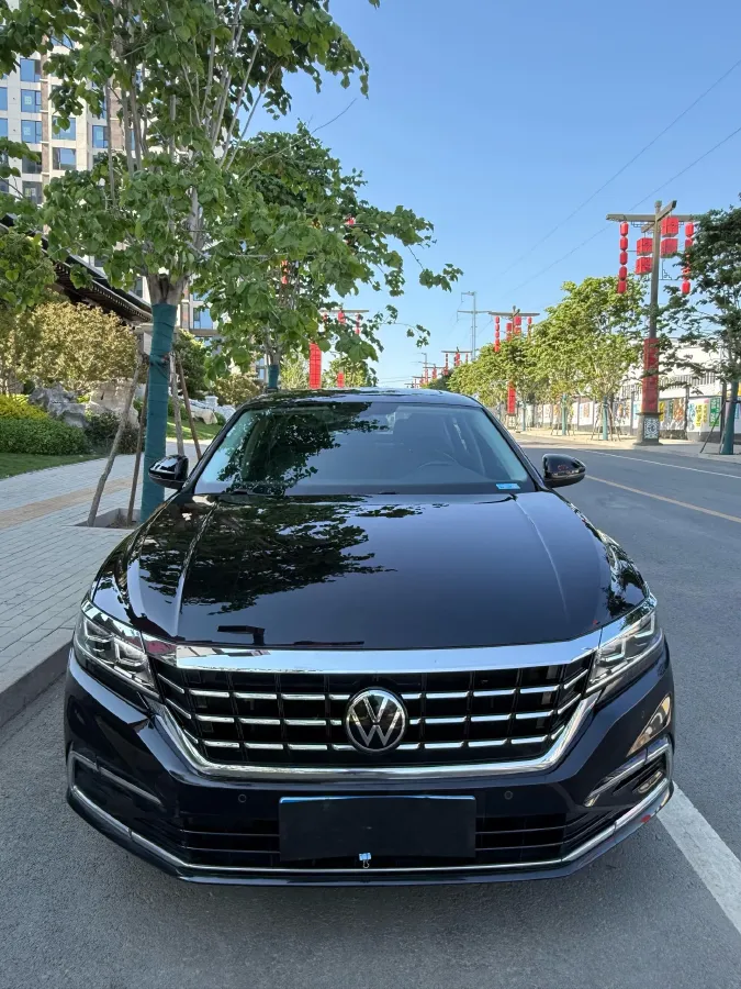 2020 Volkswagen Passat 2.0T 186HP L4 7DCT,autocango,china used car exporter,china ev exporter,chinese used car exporter,chinese used ev exporter