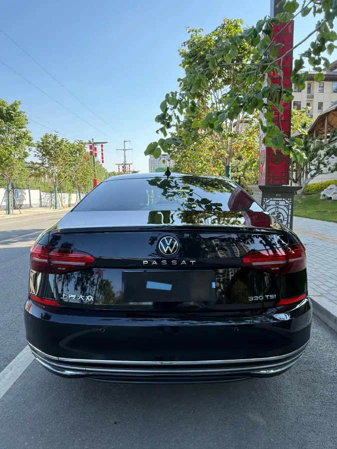 2020 Volkswagen Passat 2.0T 186HP L4 7DCT,autocango,china used car exporter,china ev exporter,chinese used car exporter,chinese used ev exporter