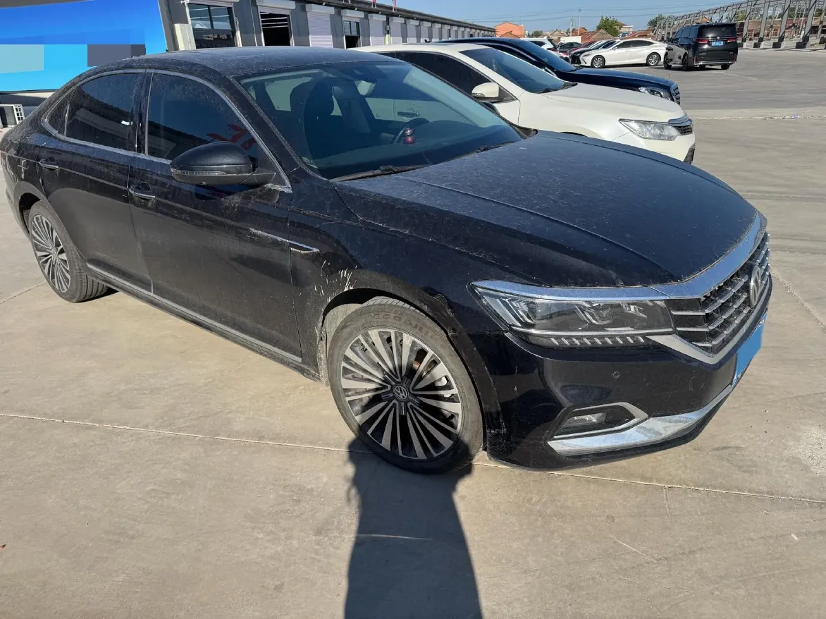 2020 Volkswagen Passat 2.0T 186HP L4 7DCT,autocango,china used car exporter,china ev exporter,chinese used car exporter,chinese used ev exporter
