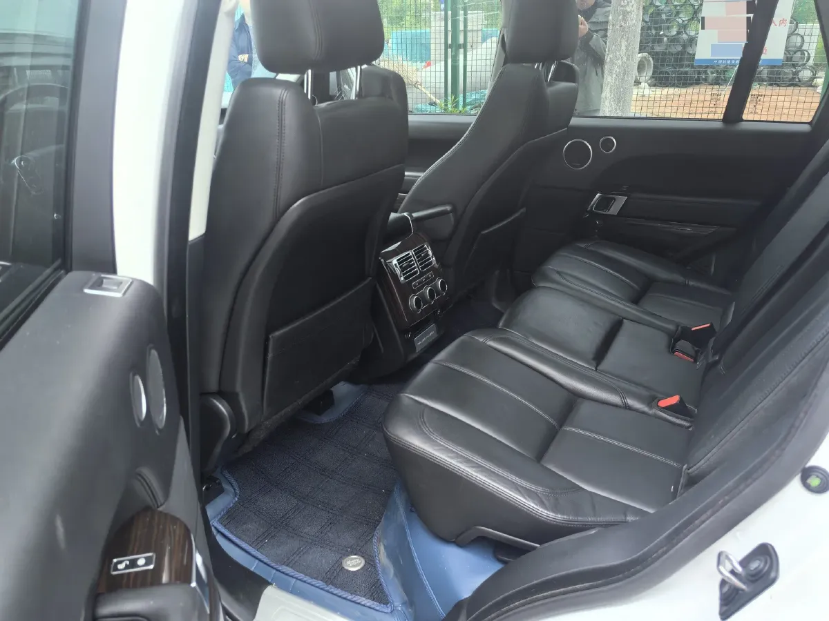 2017 Land Rover Range Rover 3.0T 340HP V6 8AT,autocango,china used car exporter,china ev exporter,chinese used car exporter,chinese used ev exporter