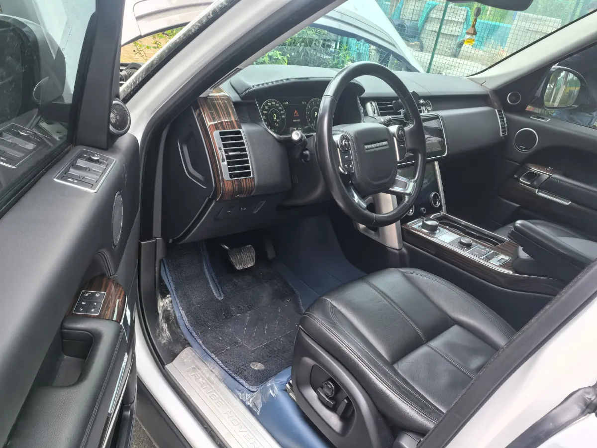2017 Land Rover Range Rover 3.0T 340HP V6 8AT,autocango,china used car exporter,china ev exporter,chinese used car exporter,chinese used ev exporter