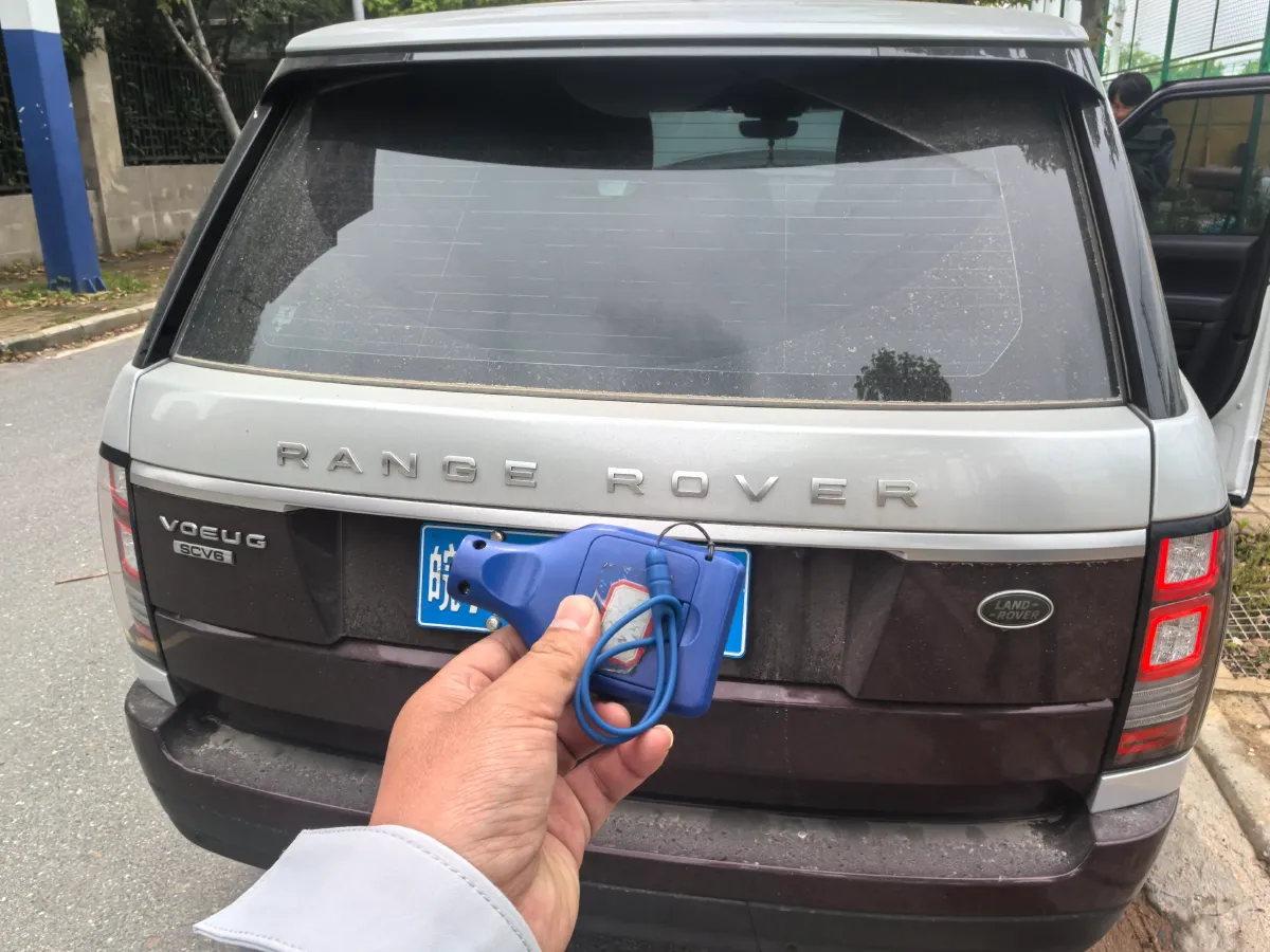 2017 Land Rover Range Rover 3.0T 340HP V6 8AT,autocango,china used car exporter,china ev exporter,chinese used car exporter,chinese used ev exporter