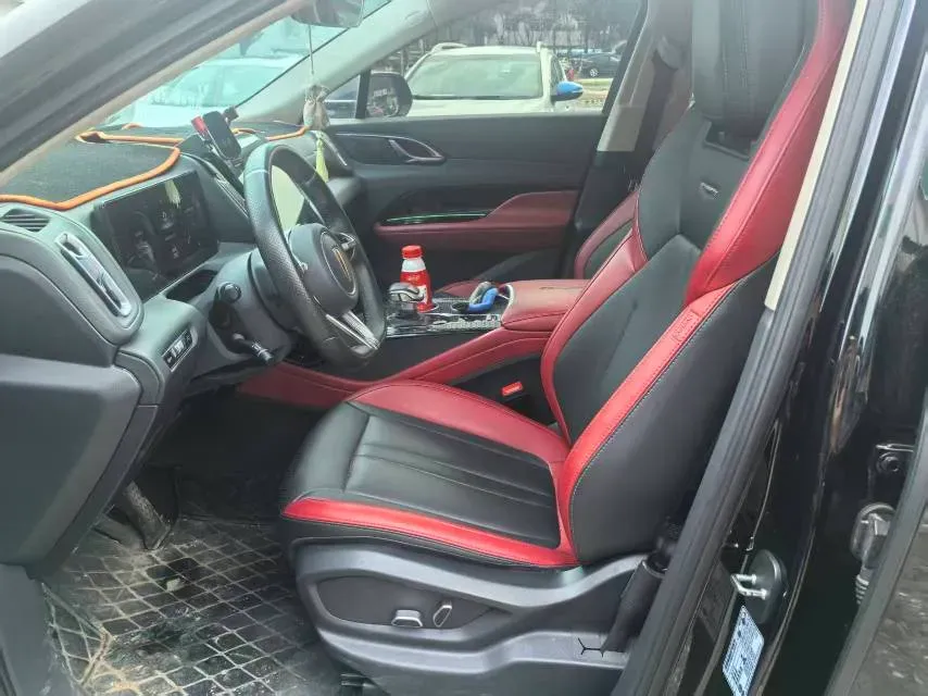 2023 HongQi HS3 1.5T 169HP L4 7DCT,autocango,china used car exporter,china ev exporter,chinese used car exporter,chinese used ev exporter