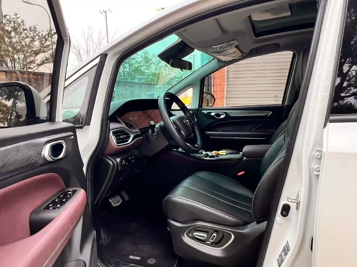 2023 GAC Trumpchi M6 1.5T 177HP L4 7DCT,autocango,china used car exporter,china ev exporter,chinese used car exporter,chinese used ev exporter