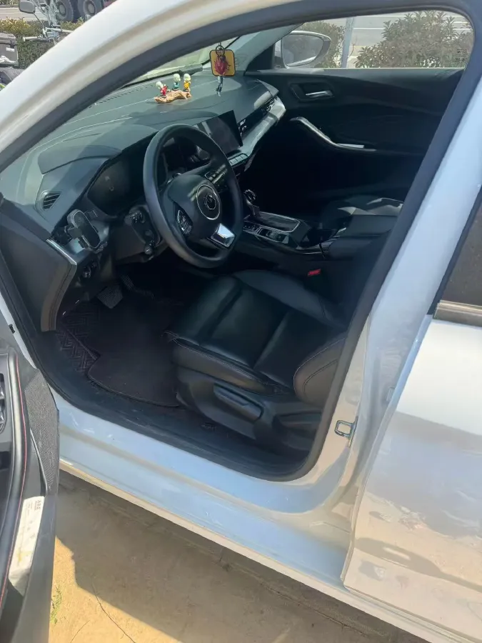 2021 MG 5 1.5L 120HP L4 CVT,autocango,china used car exporter,china ev exporter,chinese used car exporter,chinese used ev exporter