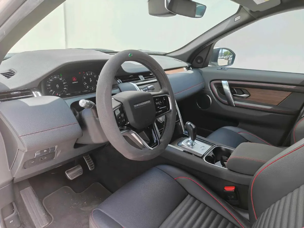 2022 Land Rover Discovery Sport 2.0T 249HP L4 9AT,autocango,china used car exporter,china ev exporter,chinese used car exporter,chinese used ev exporter