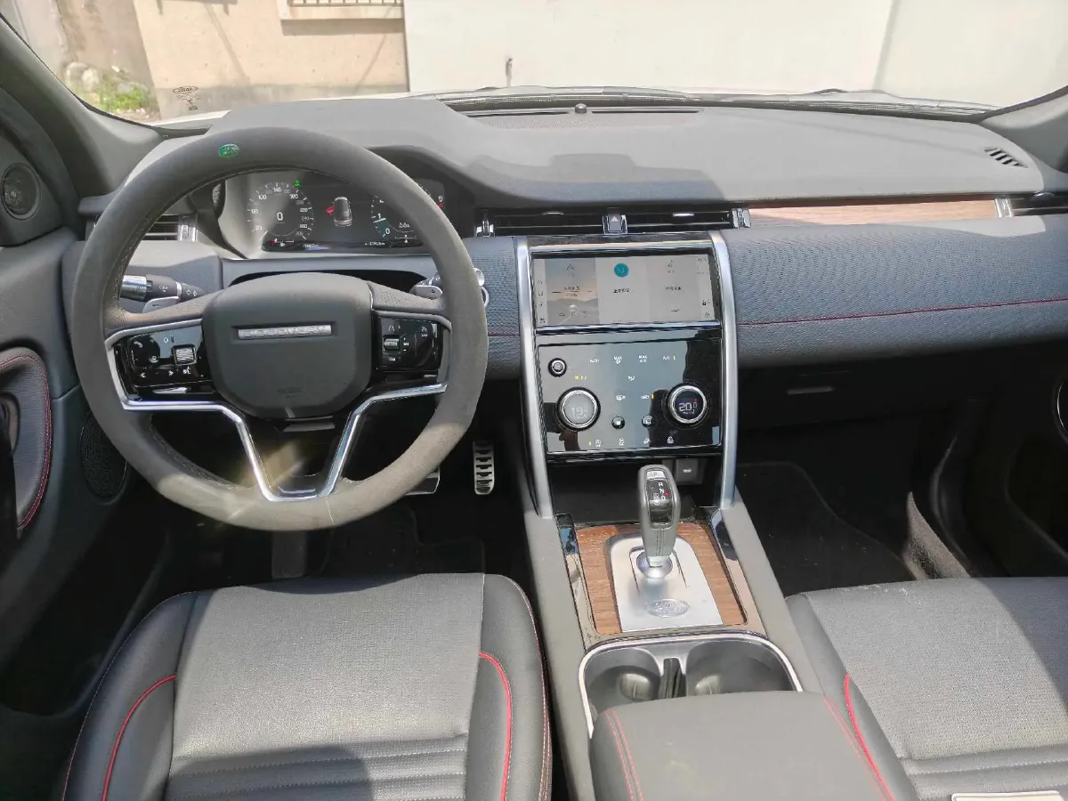2022 Land Rover Discovery Sport 2.0T 249HP L4 9AT,autocango,china used car exporter,china ev exporter,chinese used car exporter,chinese used ev exporter