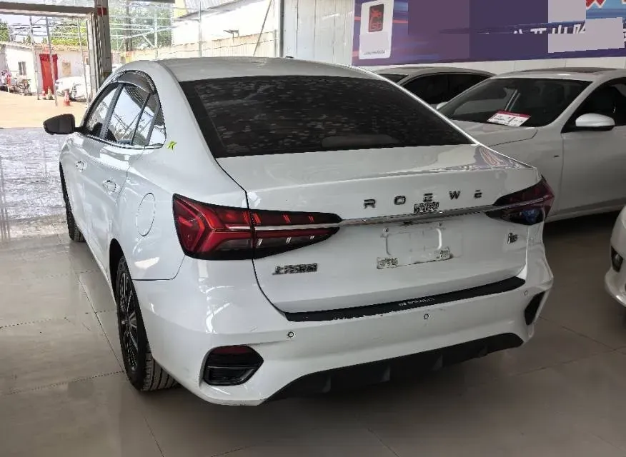 2021 Roewe i5 1.5L 120HP L4 CVT,autocango,china used car exporter,china ev exporter,chinese used car exporter,chinese used ev exporter