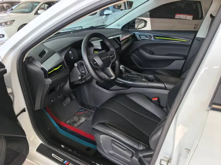 2021 Roewe i5 1.5L 120HP L4 CVT,autocango,china used car exporter,china ev exporter,chinese used car exporter,chinese used ev exporter