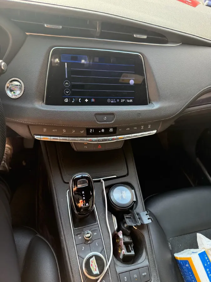 2021 Cadillac XT4 2.0T 237HP L4 9AT,autocango,china used car exporter,china ev exporter,chinese used car exporter,chinese used ev exporter