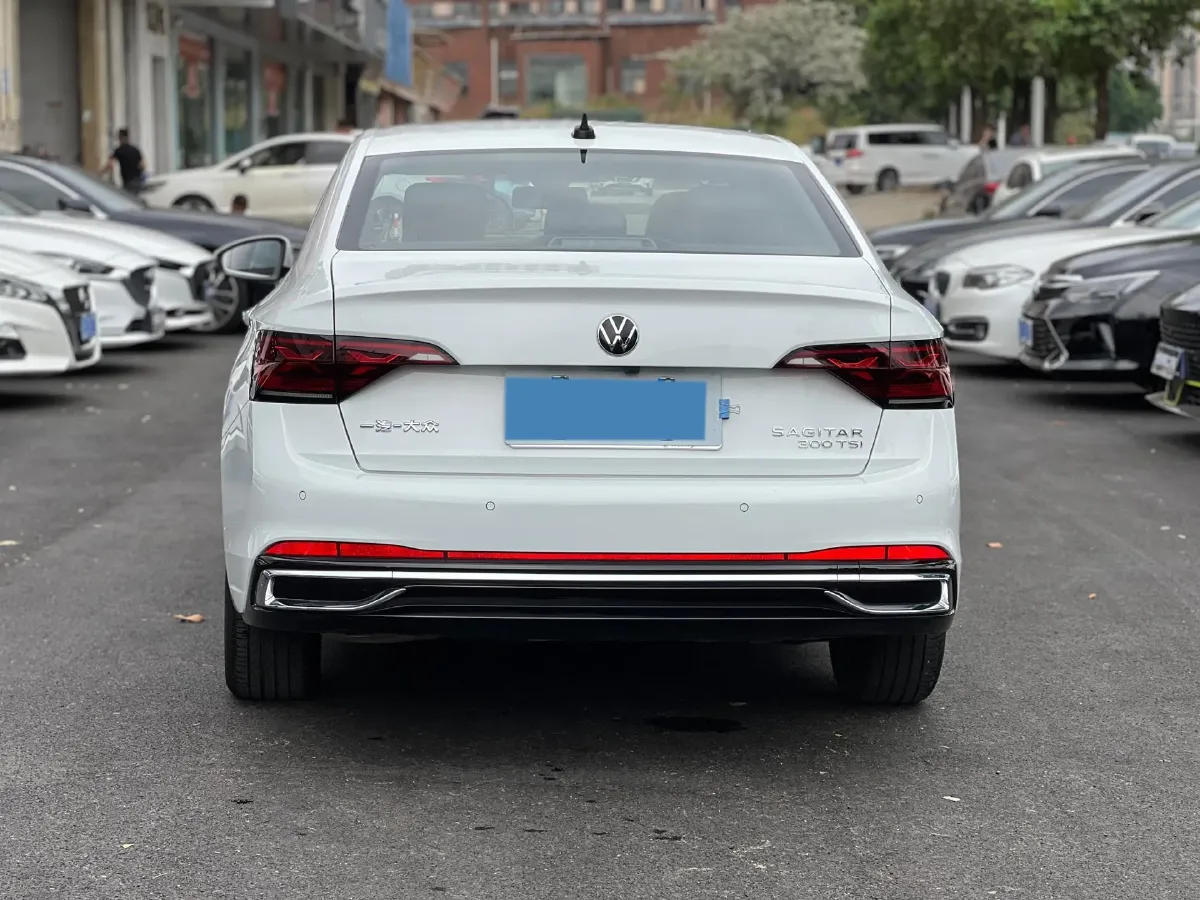 2024 Volkswagen Sagitar 1.5T 160HP L4 7DCT,autocango,china used car exporter,china ev exporter,chinese used car exporter,chinese used ev exporter