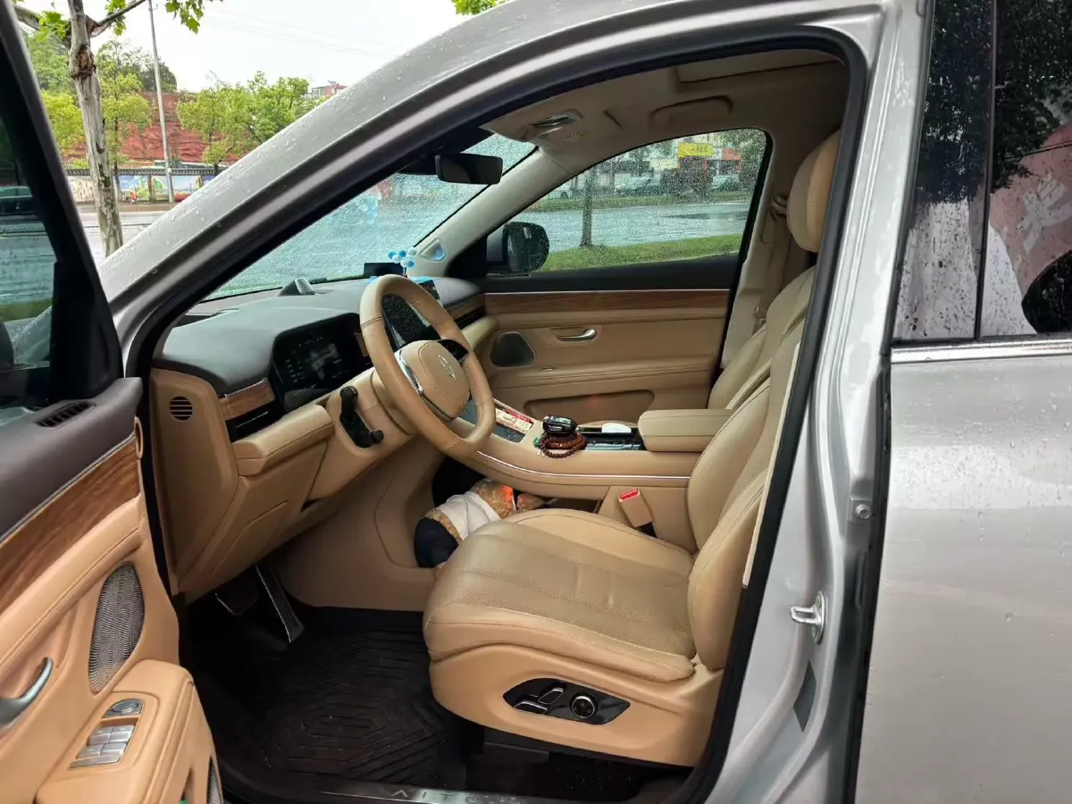 2024 Ford Transit 2.0T 143HP L4 9AT,autocango,china used car exporter,china ev exporter,chinese used car exporter,chinese used ev exporter