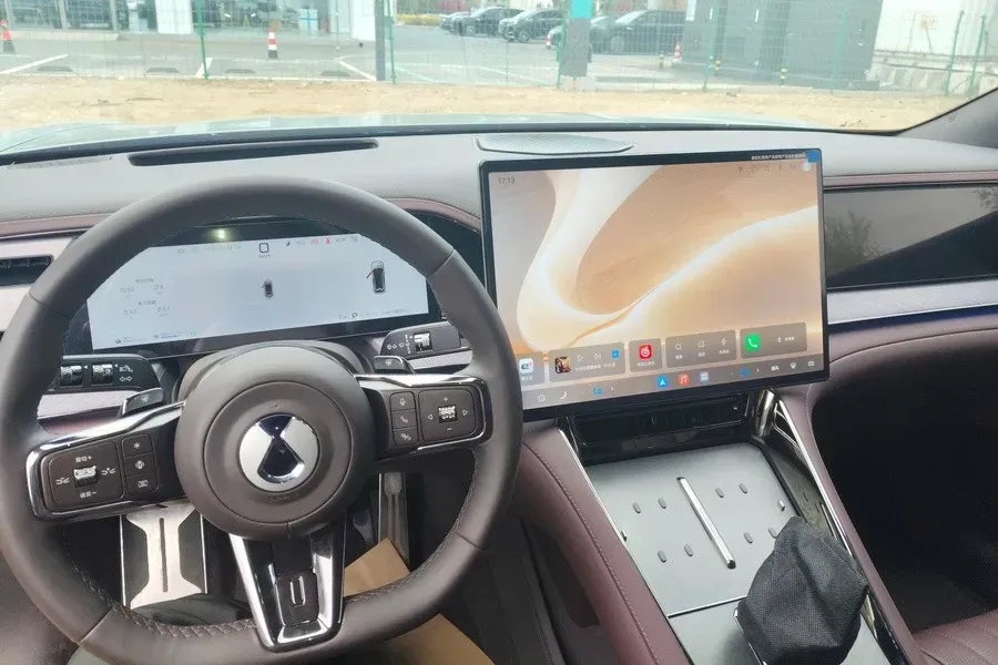 2024 Denza DenzaZ9GT 2.0T 207HP L4 E-CVT PHEV 38.5KWH,autocango,china used car exporter,china ev exporter,chinese used car exporter,chinese used ev exporter