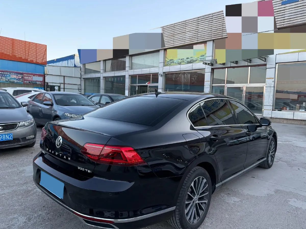 2020 Volkswagen Magotan 2.0T 186HP L4 7DCT,autocango,china used car exporter,china ev exporter,chinese used car exporter,chinese used ev exporter