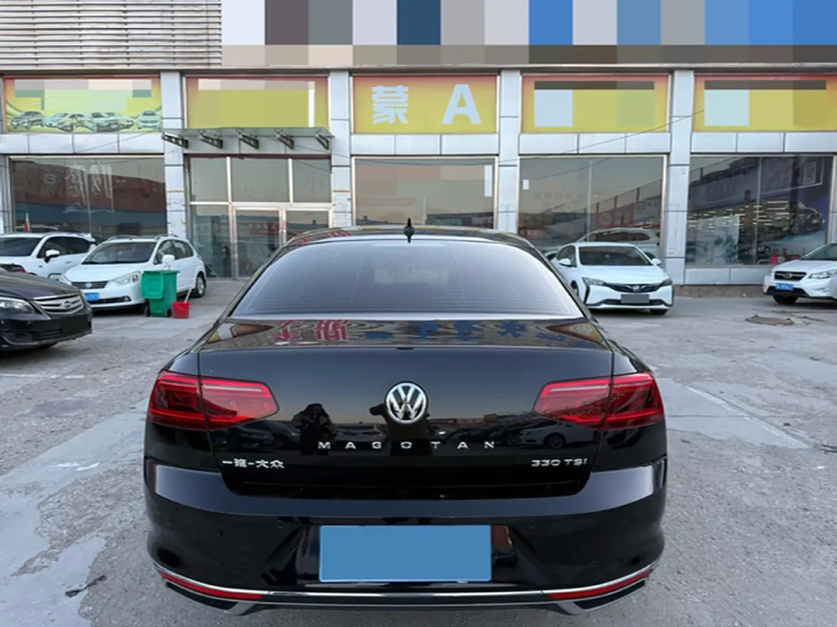 2020 Volkswagen Magotan 2.0T 186HP L4 7DCT,autocango,china used car exporter,china ev exporter,chinese used car exporter,chinese used ev exporter
