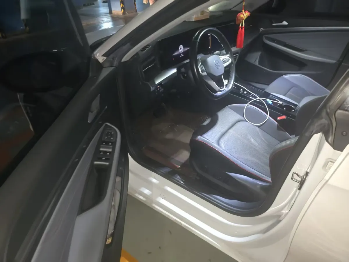 2022 Jetour DASHING i-DM 1.5T 156HP L4 3DHT PHEV 19.27KWH,autocango,china used car exporter,china ev exporter,chinese used car exporter,chinese used ev exporter